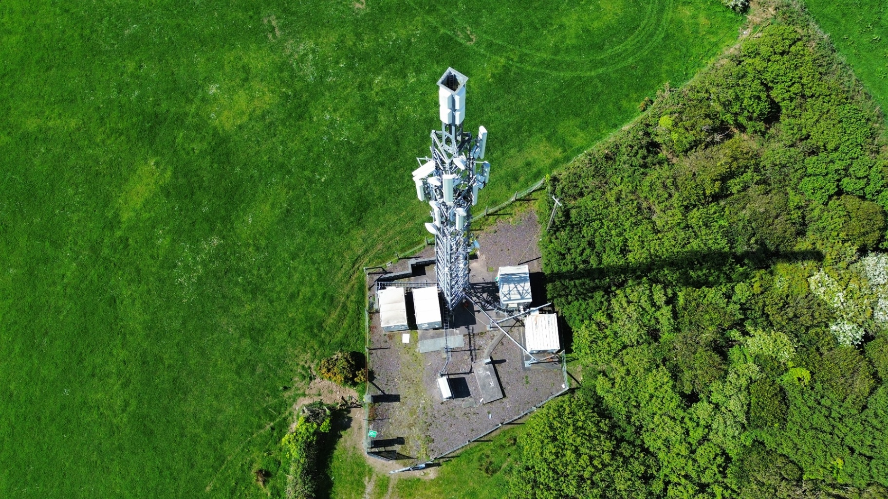 INVICT Engineering — Mobile Network Infrastructure Design